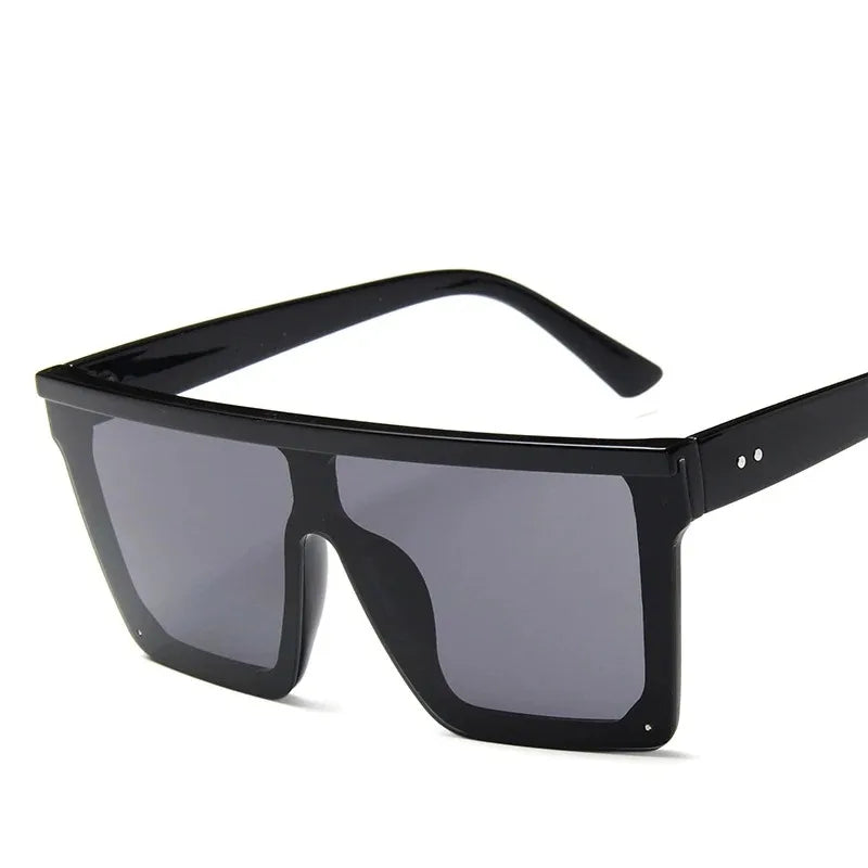 Gafas de Sol Vintage "Flat Top": El equilibrio perfecto entre estilo retro y protección moderna 🕶️✨